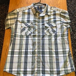 NWT Men’s 2XL short sleeve dress shirt